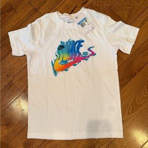 Lot of 2 Nike Tee Shirts, Nike Hoodie and Old Navy Hoodie medium